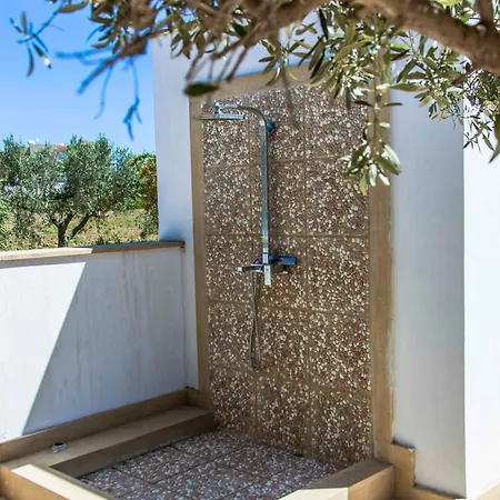 וילה 6 Bdr With Tennis Court *