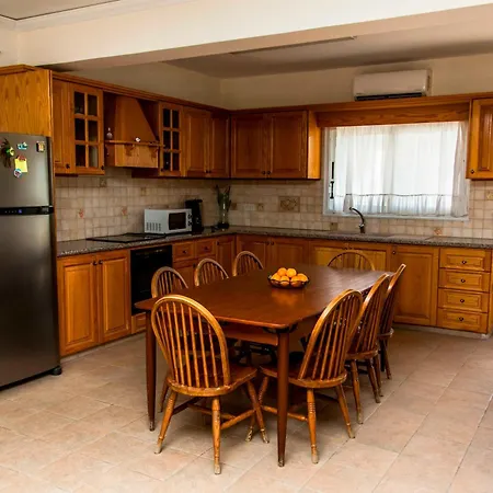 וילה 6 Bdr With Tennis Court