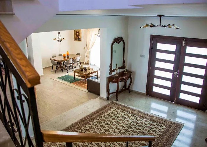 6 Bdr With Tennis Court Paphos