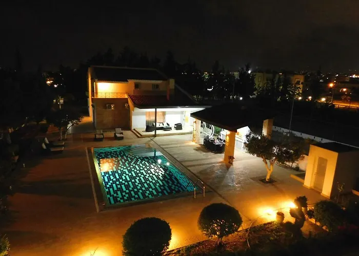 6 Bdr With Tennis Court * Paphos