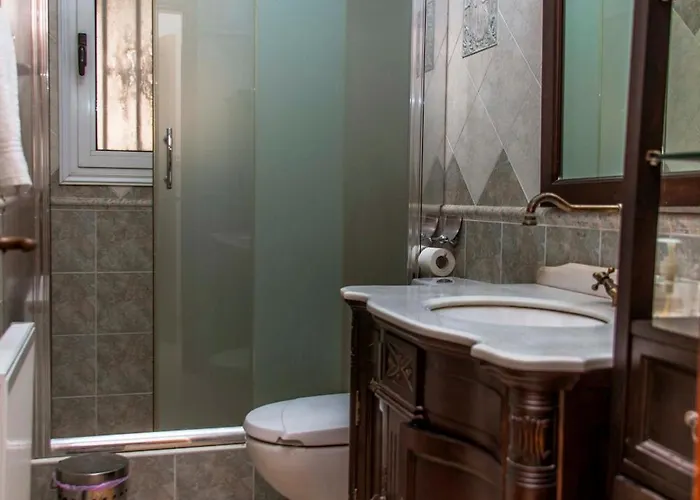 فيلة 6 Bdr With Tennis Court بافوس