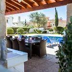 Villa 6 Bdr With Tennis Court Paphos